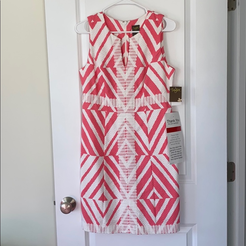 New with tags Taylor dress size 6